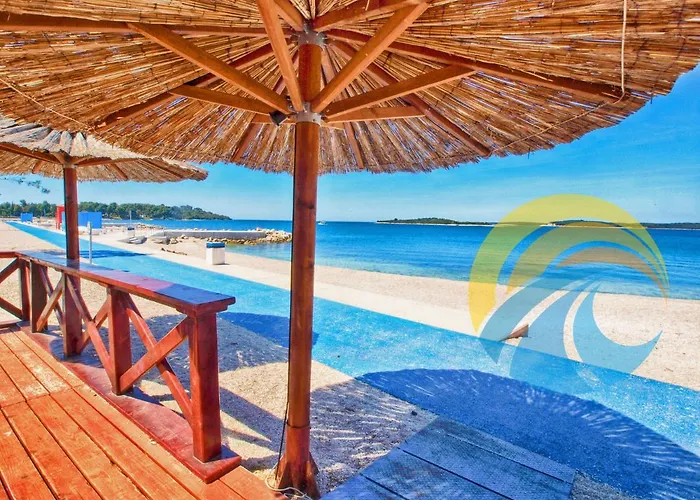 Danijel 1956 * Пула