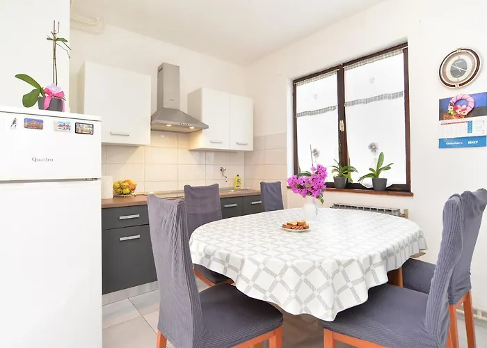 Apartman Danijel 1956 Póla