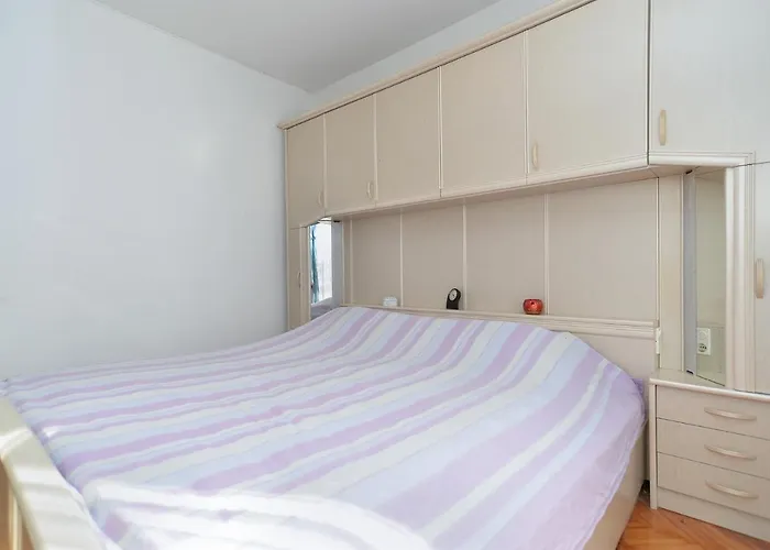 Apartman Danijel 1956 Póla