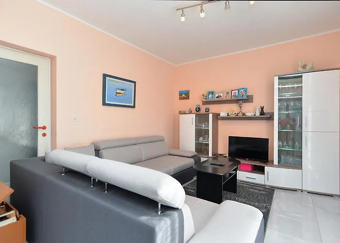 Apartman Danijel 1956 Póla